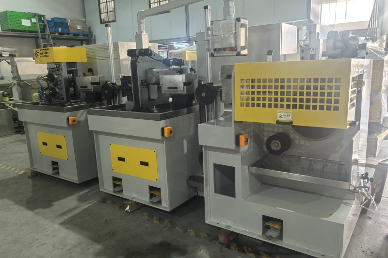 Universalwalzmaschine für Kupferdraht und Flachdraht Produktion